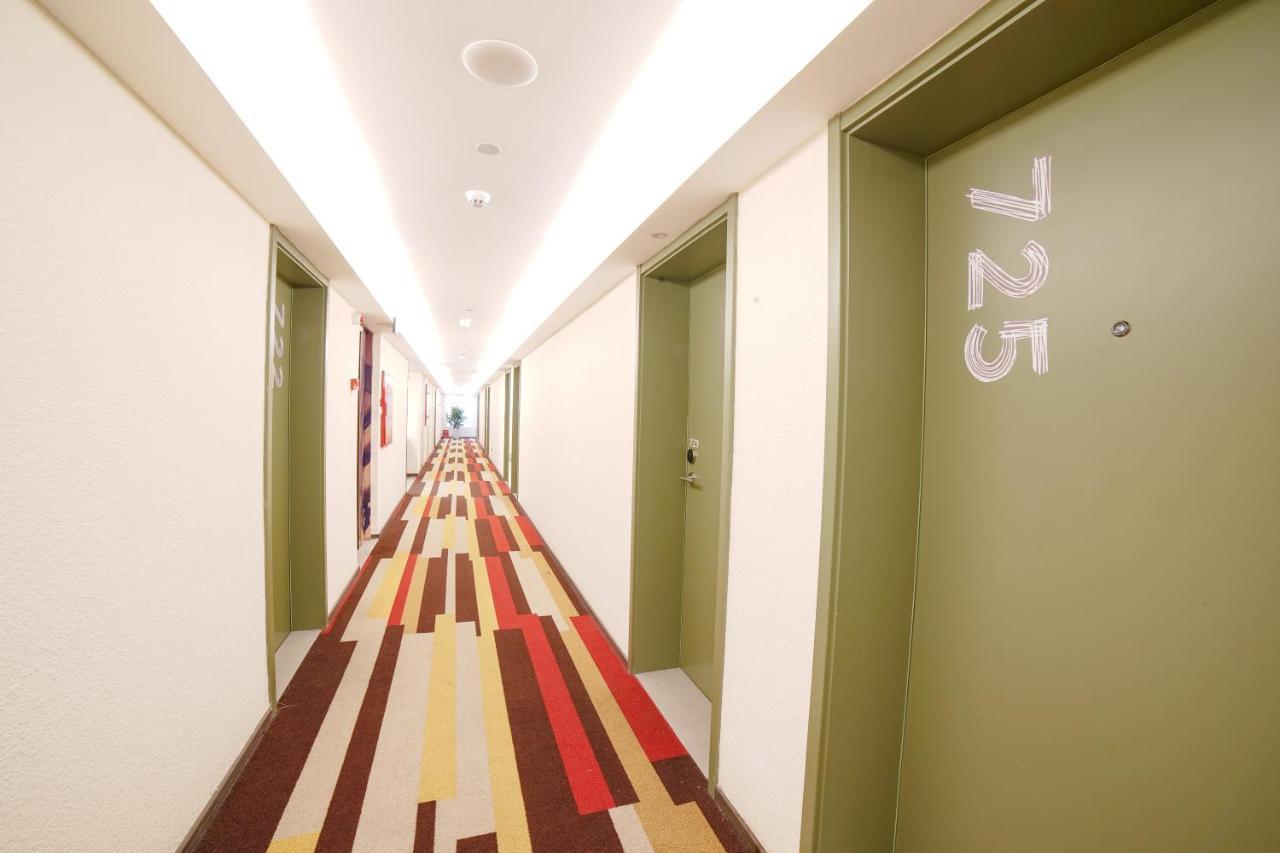 Ibis Chengdu West Jingcui Road Hotel Exterior photo